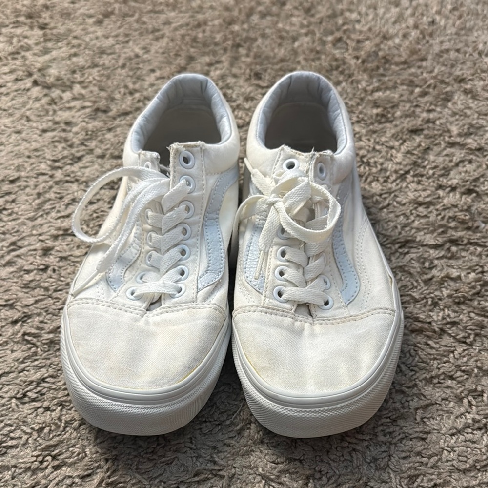 White vans